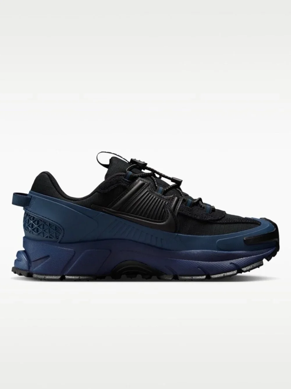 Nike Vomero Roam Winterized Black Midnight Navy